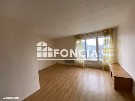 studio 1 pièce 35 m²