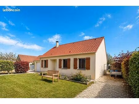 pavillon 4 pièces 80 m²