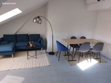 très joli t2 meublé et climatisé  situé à 2 minutes à pied de la gare de périgueux et à 10