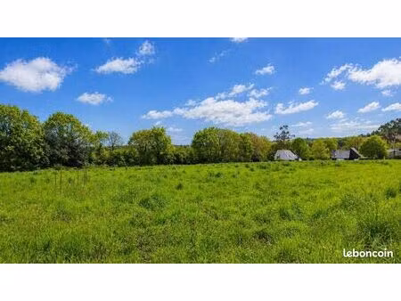 terrain 868 m² saint urbain