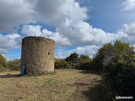 moulin en ruine