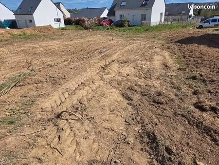 terrain 654 m² saint martin des champs