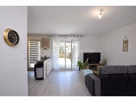 appartement de 53 28 m² à aubord