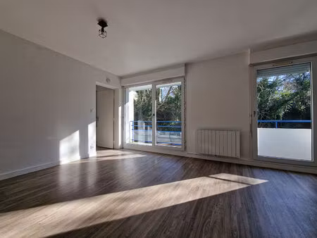 brest kerichen - appartement deux pièces - 48m2