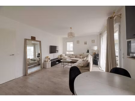 appartement 3 pièces récent avec 2 chambres ? 60 m² ? chantepie (proche rennes)