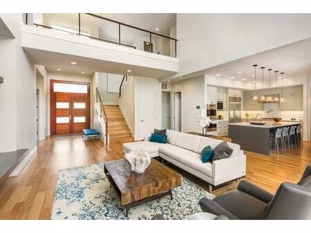 **rare retour à la vente t5 séjour cathedrale avec terrasse + parkings**