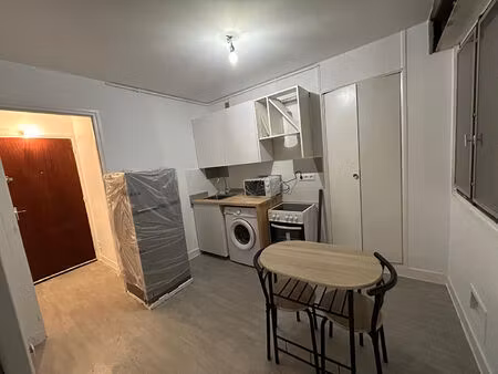 location appartement 1 pièce  27.00m²  juvisy