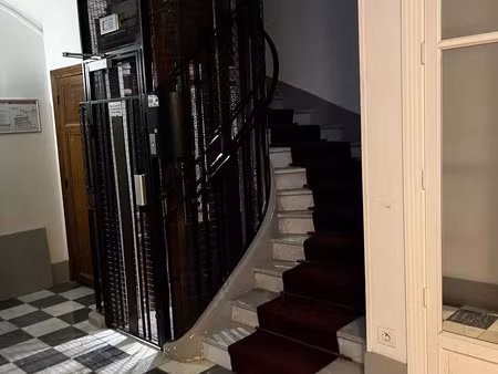 irrésistible studio!