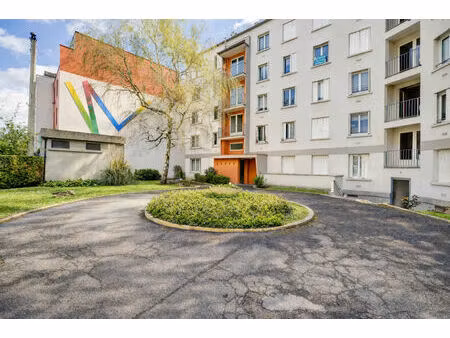 vente appartement 3 pièces  59.00m²  vitry