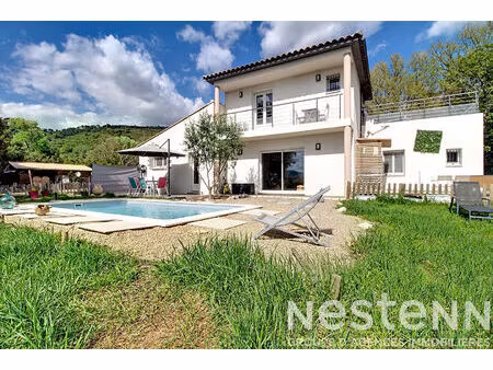 exclusivité ! ampus : propriété récente au calme absolu  sans aucun vis-à-vis