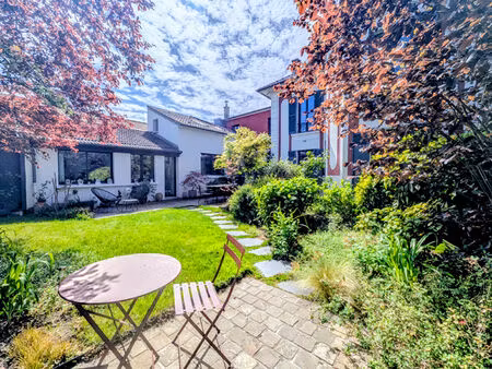 maison fontenay-aux-roses 8 pièces de 200m² avec jardin