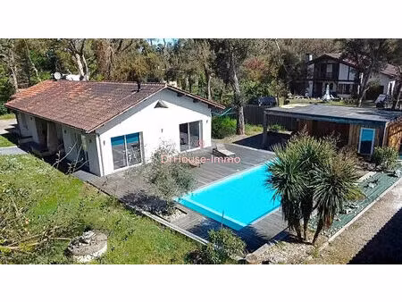 maison plain-pied rénovée 140 m² 4 chambres terrain 1 500 m² avec piscine fourques-sur-gar