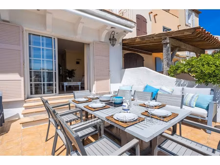 vente maison 7 pièces 139 m² à port grimaud (83310)  2 660 000 €