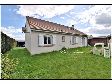 maison familiale à la campagne  au calme  5 chambres + 1 bureau  dpe c