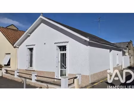 maison à la roche-sur-yon (85000)