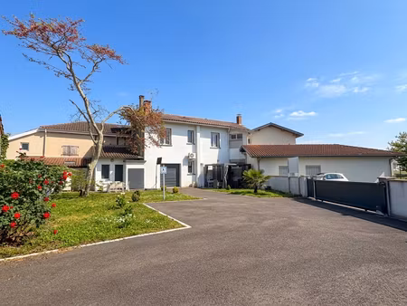 maison pontonx sur l adour 7 pièce(s) 185 m2