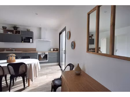 vente maison 4 pièces  75.50m²  salles