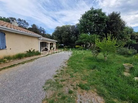 maison de 80 m² à sardan