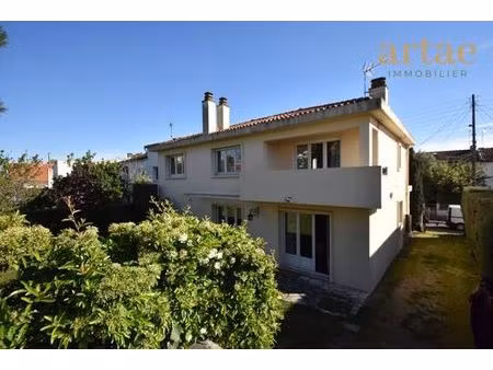 maison de 7 chambres de luxe en vente à toulouse  france
