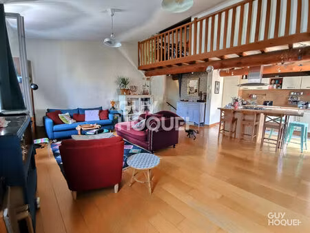 maison de ville 105 m2 : vieux village celleneuve