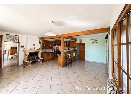 opportunité rare  grande maison + dépendance