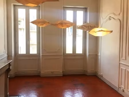 rue saint jacques-breteuil/marseille 13006