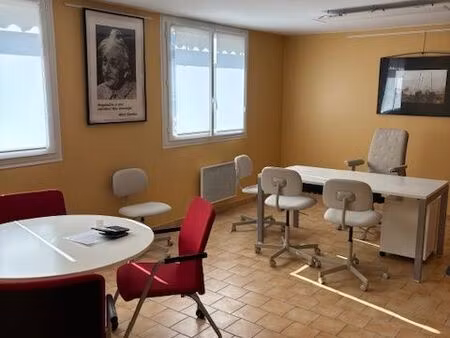 location pro : local / bureaux 120m² ultra fonctionnel – 900 ht