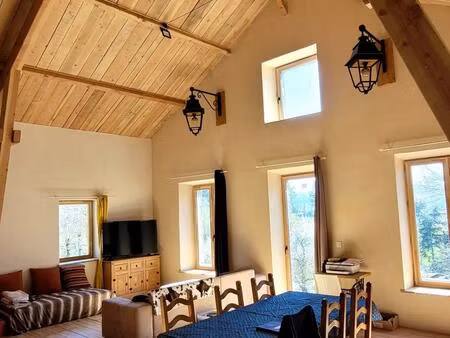 maison en pierre + grange + 3 200 m² terrain – cévennes