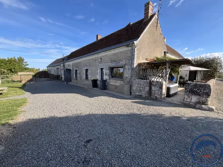 propriété de 265m2 à vendre avec en plus 1 maison indépendan