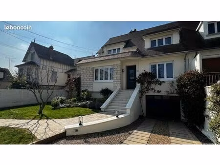 maison 6 pièces 138 m²