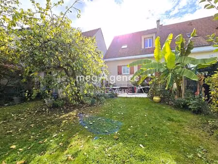 maison de 6 pièces de 148m²