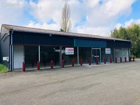 local commercial à louer
