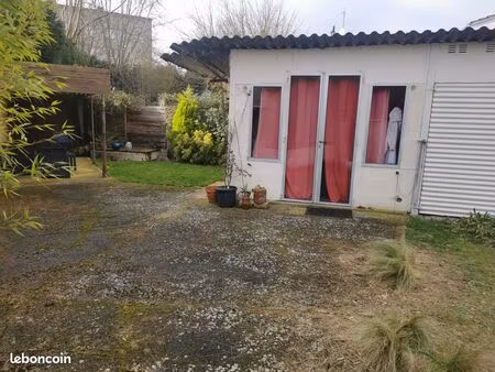 local bureau atelier 18 m2