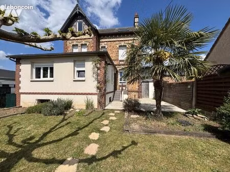 maison 5 pièces 112 m²