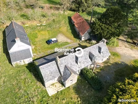 immeuble 249 m² plougonven