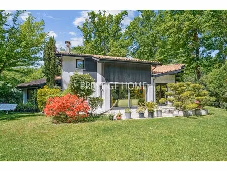 maison d'architecte à vendre à saint-sulpice-et-cameyrac