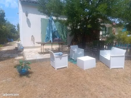 villa meublée jardin t3 rousson