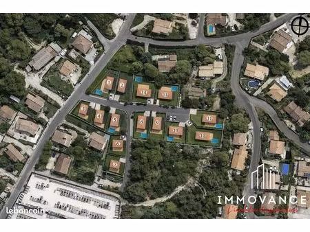 terrain 360 m² montfrin