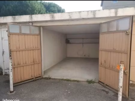 vente garage fermé