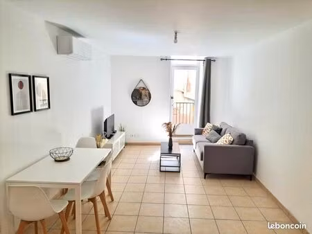 magnifique t2 refait à neuf hyper-centre climatisé