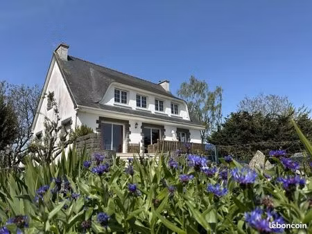 maison 7 pièces 140 m²