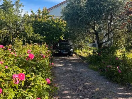 maison de 120 m² / 1100 m² de terrain