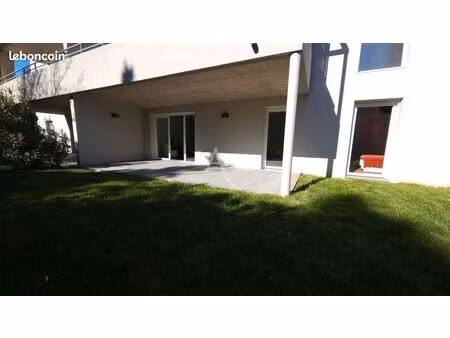 appartement 3 pièces 80 m²