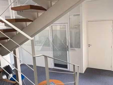 bureaux 70 m² brest