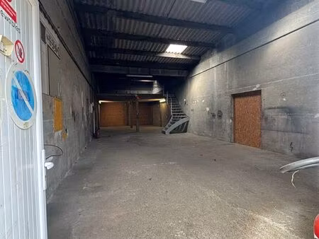 local 180m2 za de la boissière