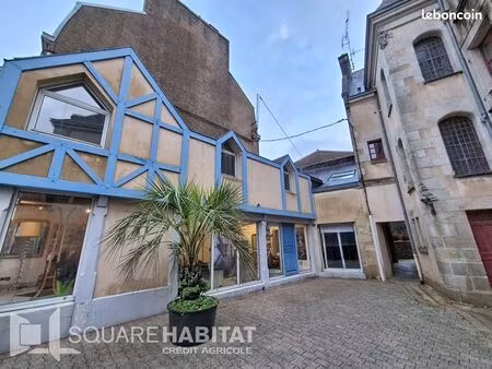 local d'activité 105 m²