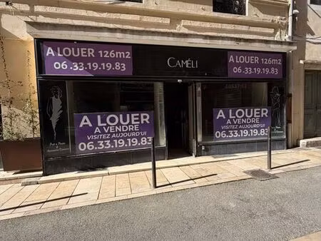a louer : local commercial nîmes 126m² - 500 euros/mois