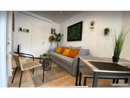 t2 rénové proche centre ville