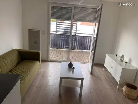 a louer - t2 meublé avec balcon et parking couvert - résidence sécurisée