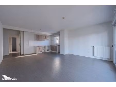 appartement 4 pièces 82 m²